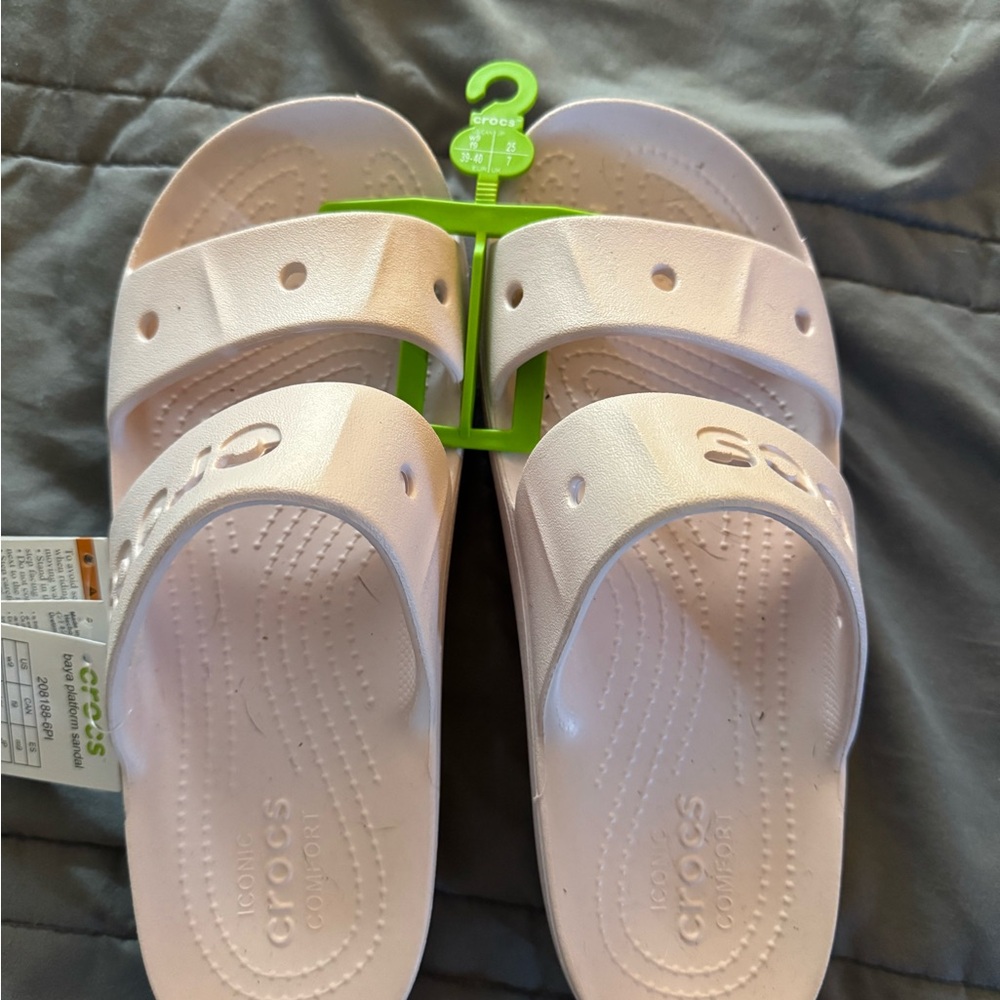 CROCS Classic White Slide Sandals